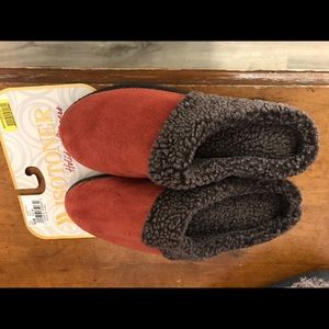 Isotoner Slippers